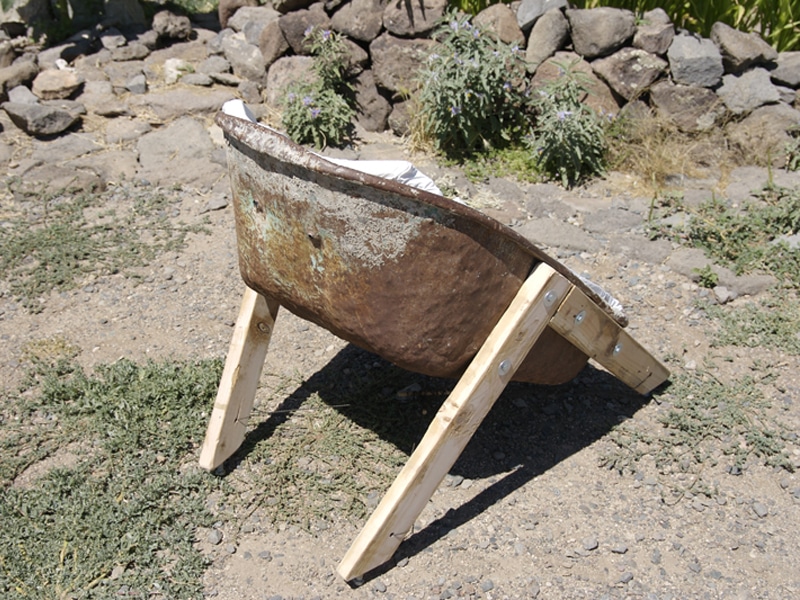 Wheelbarrow Chair