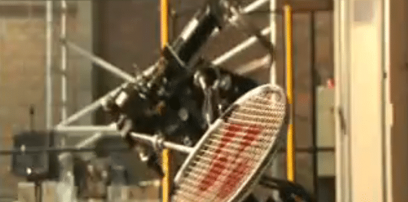 Jada Badminton Robot