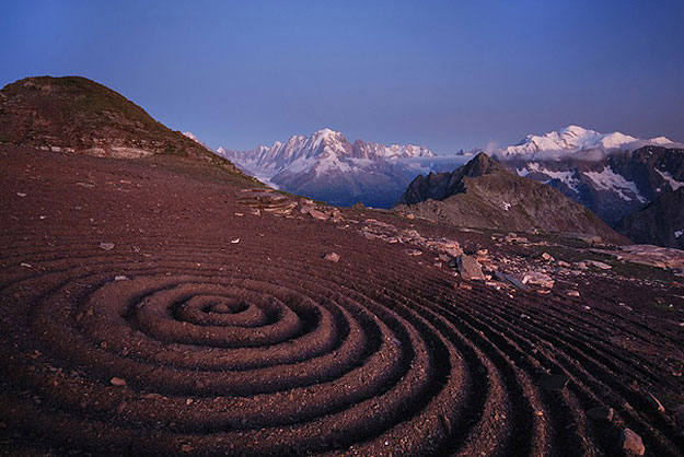 Land Art by Sylvain Meyer Land Art created with nature
