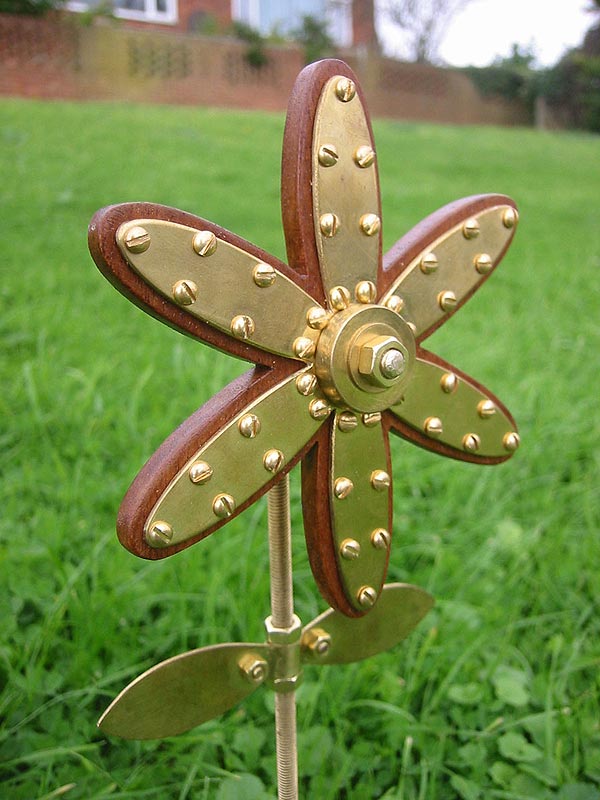 Steampunk Daisy In The Grass Geek Flowers for Geek Girls