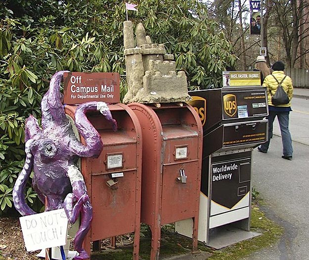 University of Washington Campus Mailboxes Art Students Decorate Mailboxes