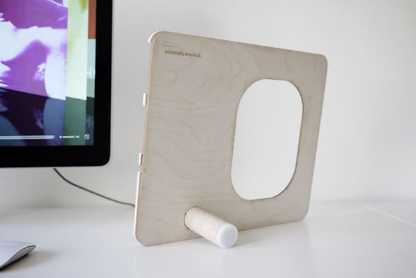 PolyPly Wooden Gadget Holder Design