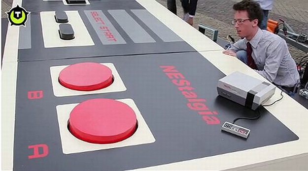 World's Largest NES Controller Huge Functional NES Controller