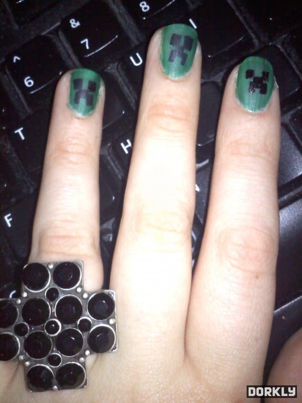 Geek Impressive Nail Polish Manicures Geek Impressive Nail Polish Manicures