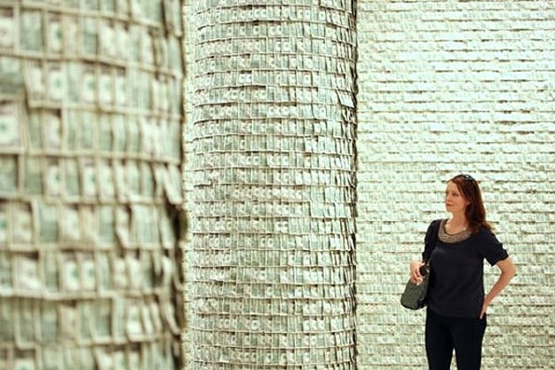Money Wall Of Thousands 3 $100,000 On A Wall