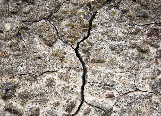 Cracked Concrete Wall Image 3 See Through Concrete Walls