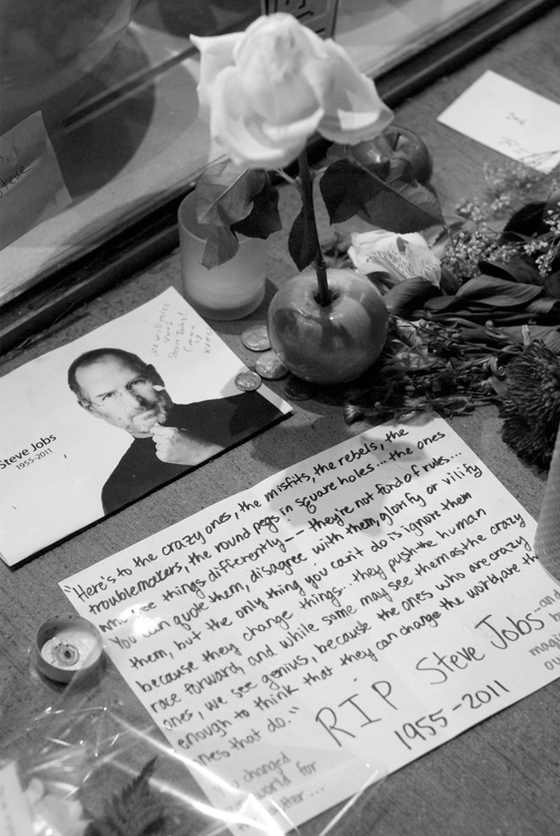 Steve Jobs Artistic Tributes 48 Death Apple Steve Jobs