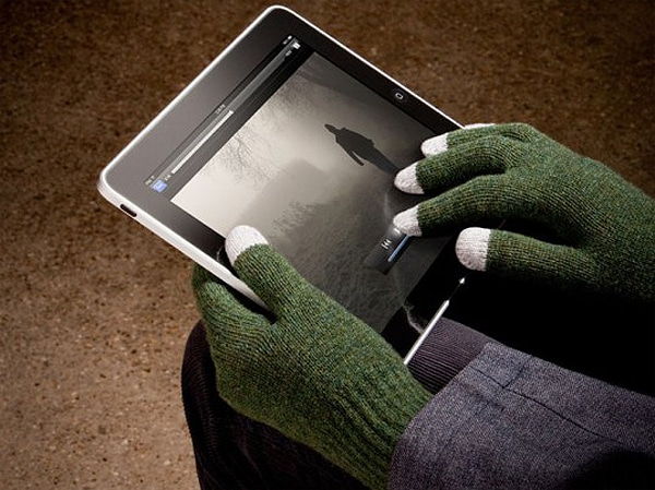 Geek Must Have Gloves 1 Touchscreen iPad iPhone Gloves
