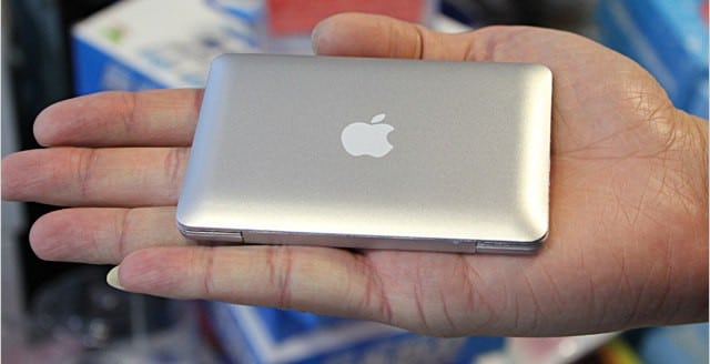 MirrorBook Air Laptop Lady Accessory MirrorBook Air Laptop Lady Accessory