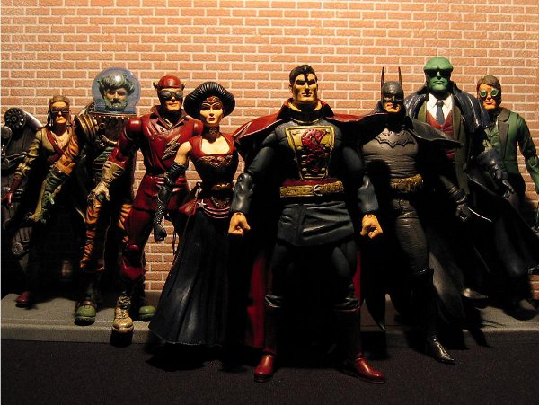 Victorian Steampunk Superhero Avengers Figurines Victorian Steampunk Superhero Avengers Figurines