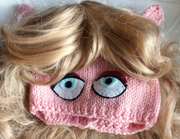 Muppet Knitted Handmade Hats 3 Miss Piggy Knit Craft Hat