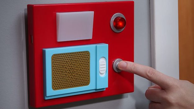 Star-Trek-Door-Chime-Alarm Stay Safe While Working Naked