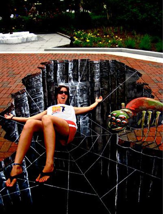 spider crevice hanging person