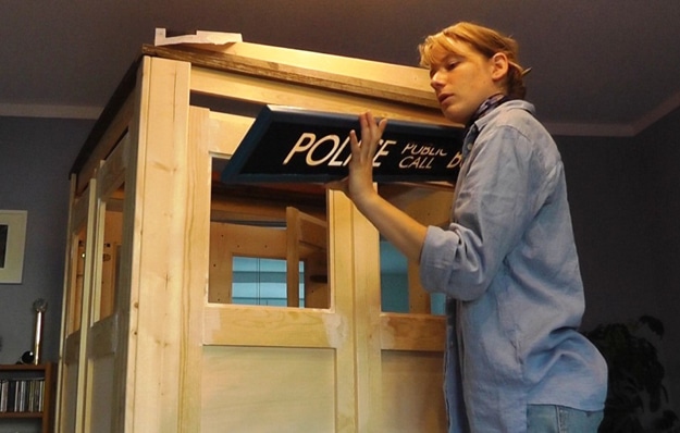 DIY-Homemade-TARDIS-Build-3 How To Build A TARDIS