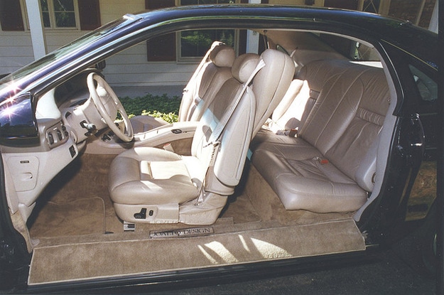 Disappearing-Car-Door-Design-Image