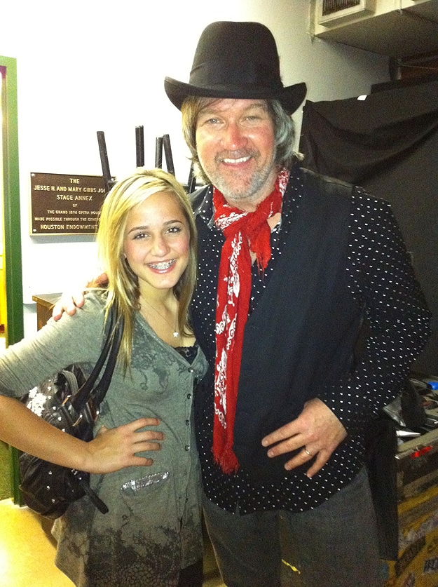 Musicians Meet On Twitter