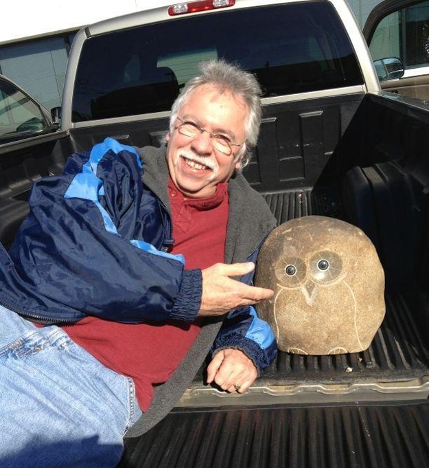 Twitter Connects Music Singers