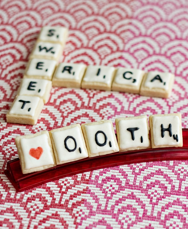 Scrabble-Cookies-With-Words