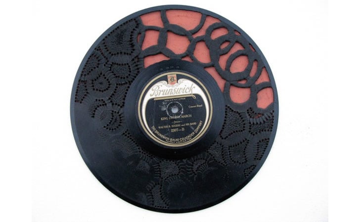 embroidered-crochet-vinyl-records