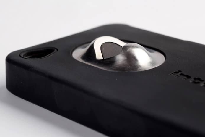 intoxicase-iphone-bottle-opener