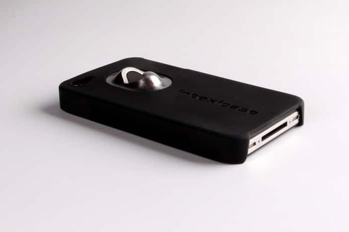 intoxicase-iphone-bottle-opener