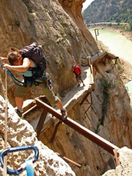 most-dangerous-hiking-trail
