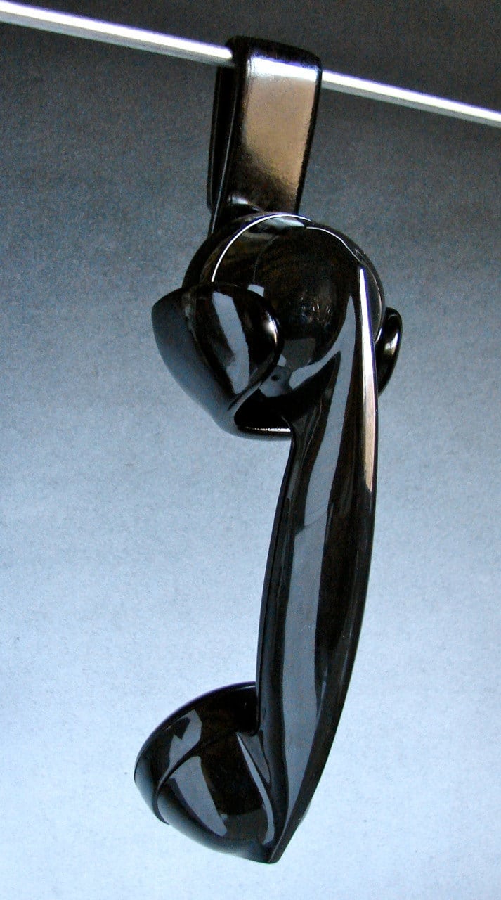 retro-smartphone-headset-accessory retro-smartphone-headset-accessory