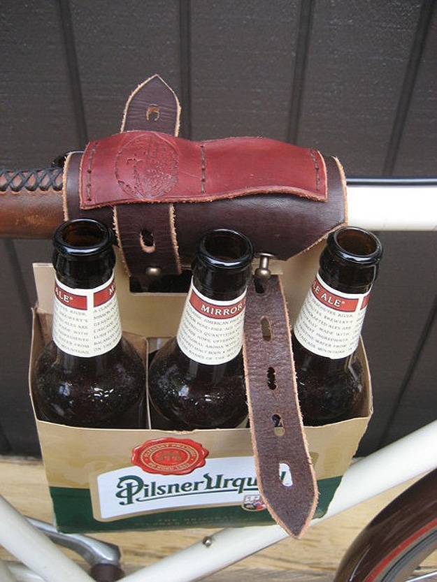 Beer-On-Bicycle-Gadget