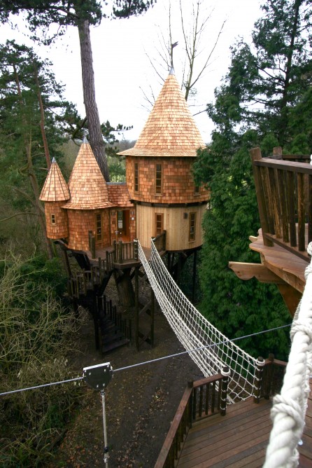 inspiring-ecofriendly-treehouse-castle inspiring-ecofriendly-treehouse-castle