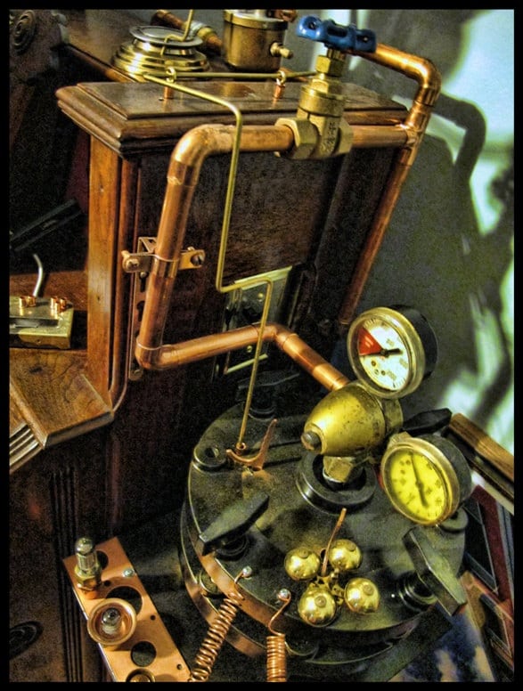 victorian-eyemac-steampunk-customization victorian-eyemac-steampunk-customization