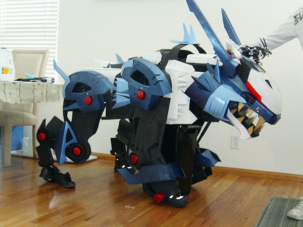 extreme-cosplay-costume-design