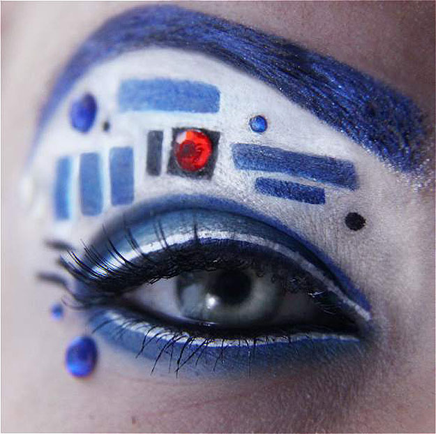 R2-D2-Eye-Art