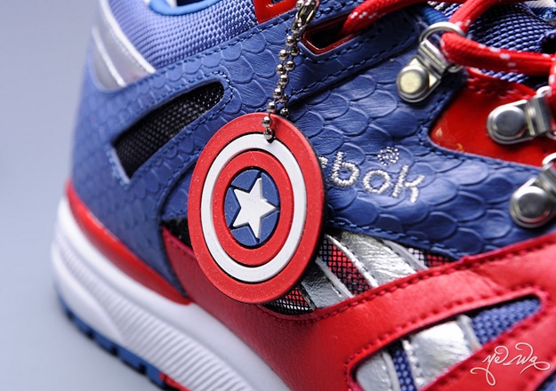 Reebok-Marvel-Captain-America-Shoe2