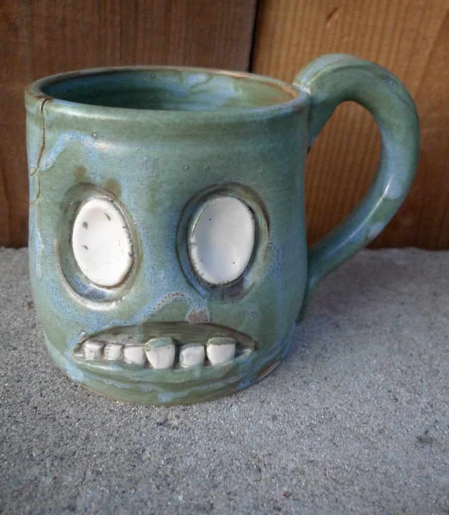zombie-coffee-tea-mug zombie-coffee-tea-mug