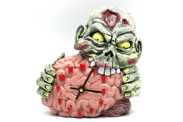 brain-eating-zombie-clock brain-eating-zombie-clock