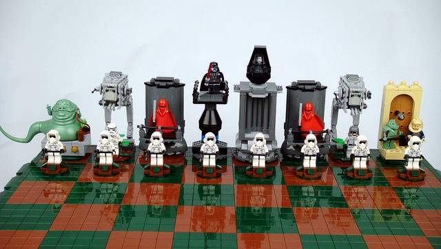 star-wars-lego-chess star-wars-lego-chess
