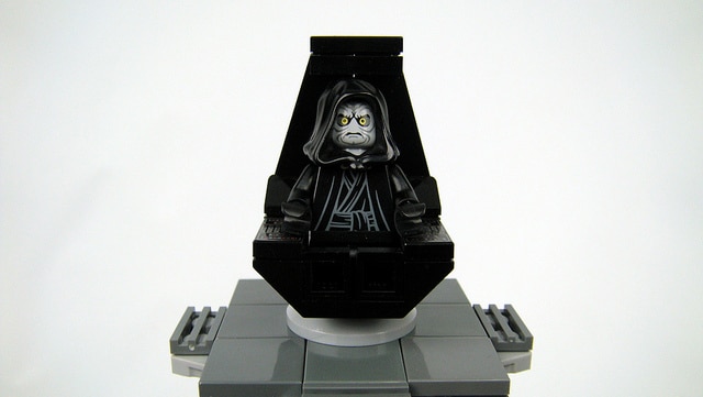 star-wars-lego-chess star-wars-lego-chess