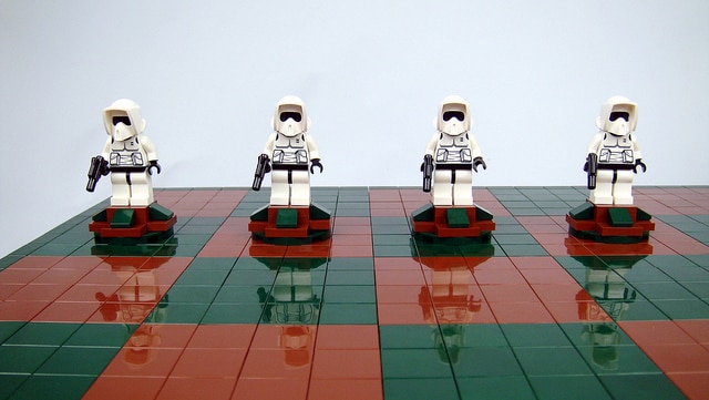 star-wars-lego-chess star-wars-lego-chess