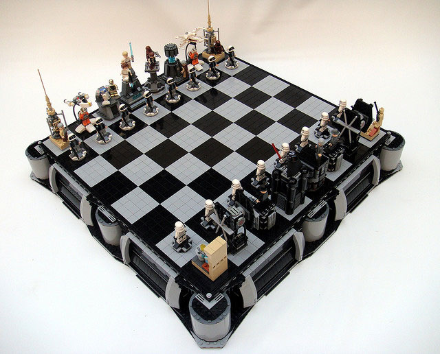 star-wars-lego-chess star-wars-lego-chess