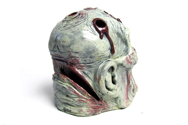 zombie-skull-pencil-holder