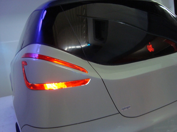 apple-car-concept-design apple-car-concept-design