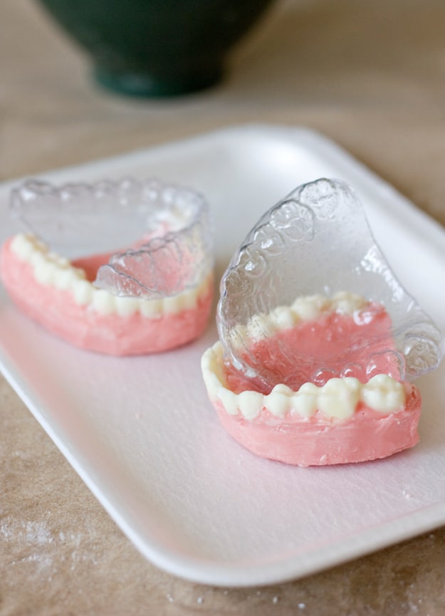 Teeth-Mold-In-Chocolate Anatomically-Correct-Chocolate-Teeth