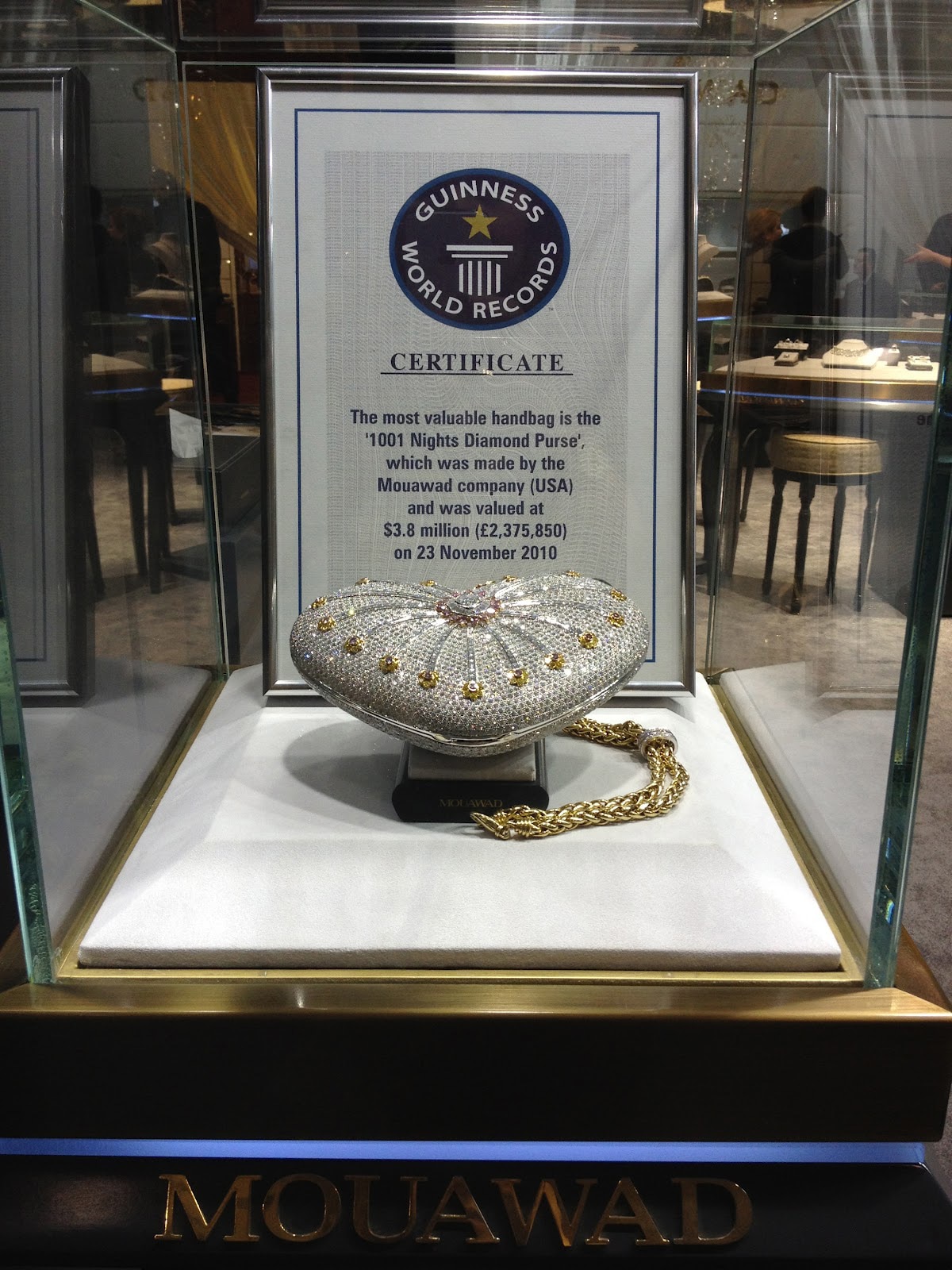 Worlds-Most-Expensive-Handbag Worlds-Most-Expensive-Handbag