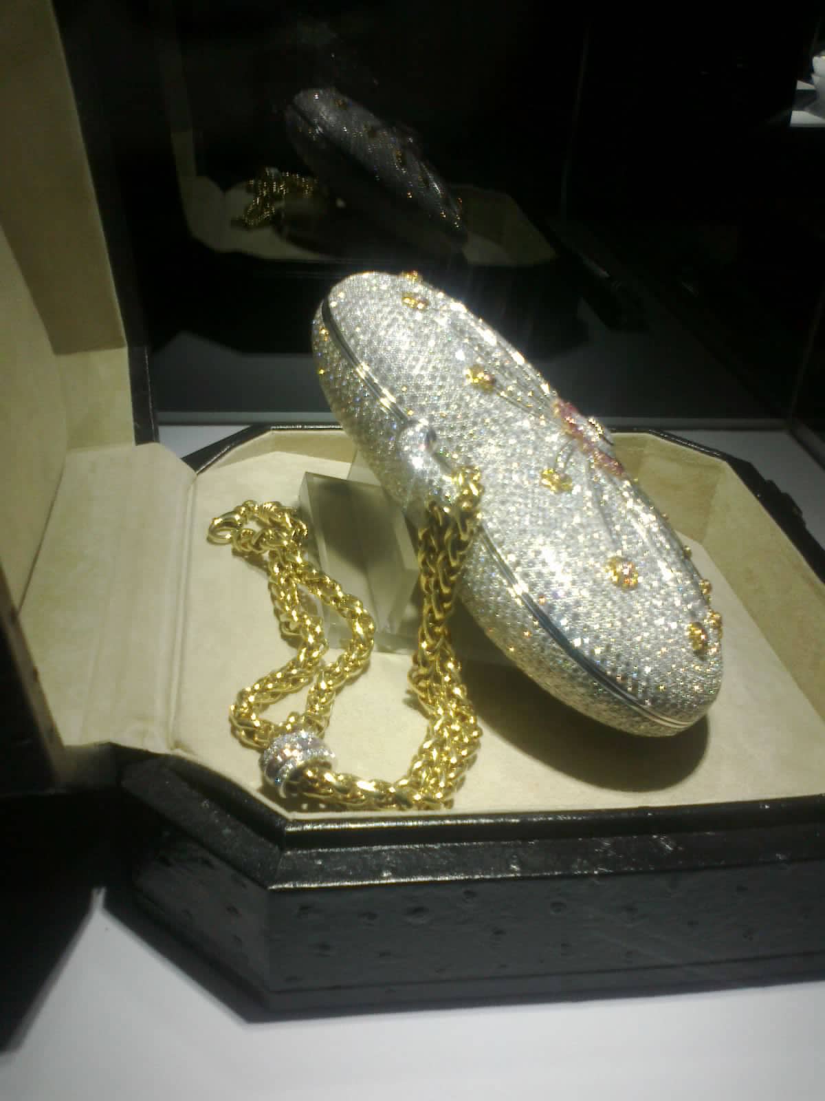 Worlds-Most-Expensive-Handbag Worlds-Most-Expensive-Handbag