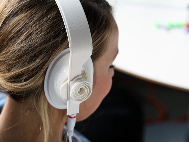 3d-printed-headphones-prototype 3d-printed-headphones-prototype