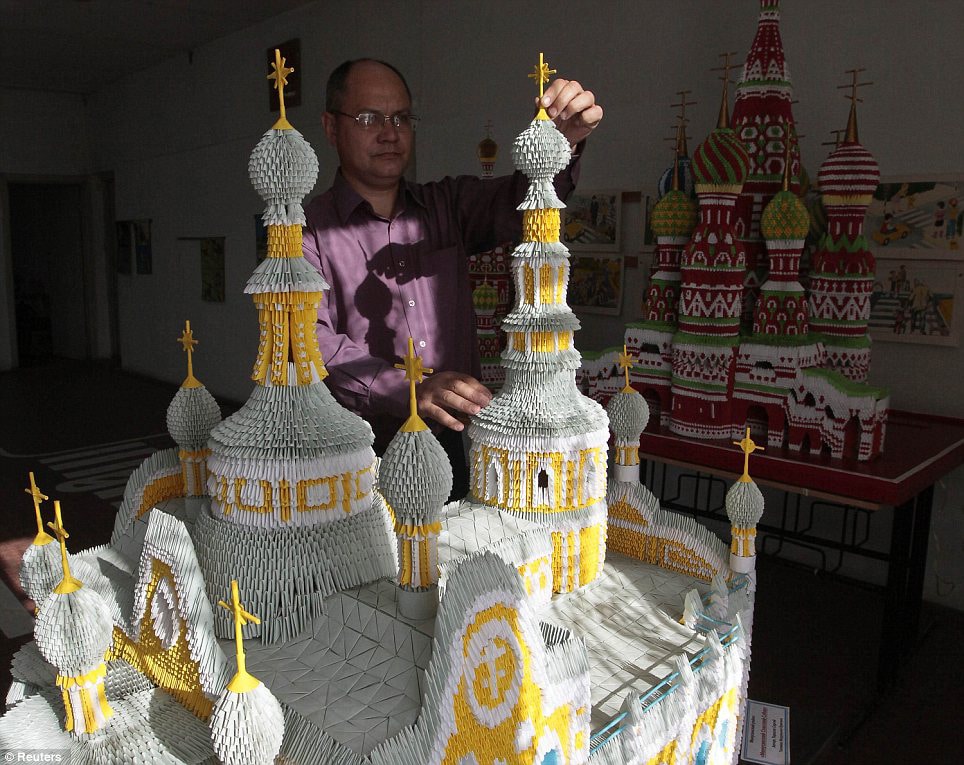 origami-models-moscow-russia-build