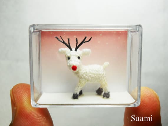 handmade-crocheted-white-reindeer