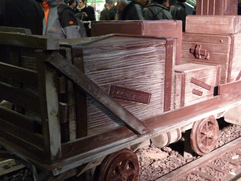 chocolate-train-sets-world-record