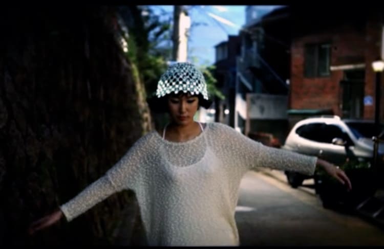 3d-printed-led-gravity-hat 3d-printed-led-gravity-hat