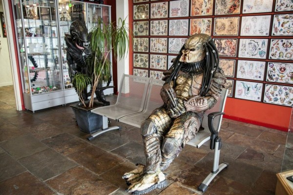 alien-predator-cosplay-costumes sci-fi-fantasy-cosplay